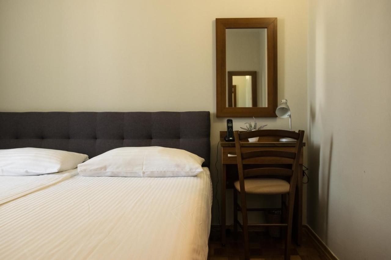 Hotel Minerva Medulin Bagian luar foto
