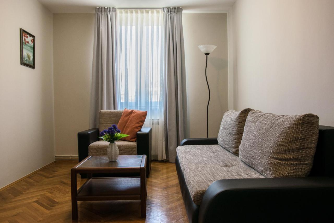 Hotel Minerva Medulin Bagian luar foto