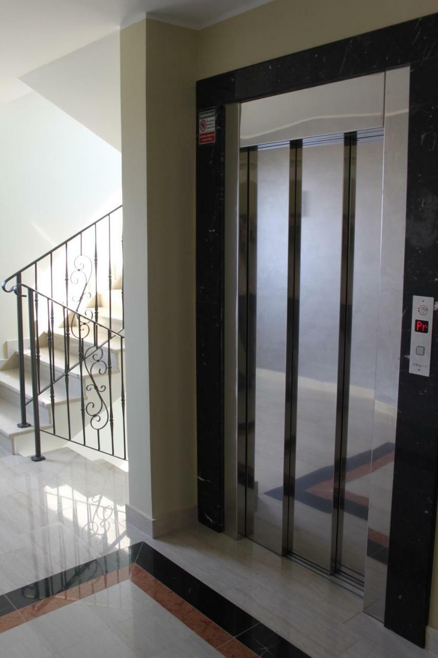 Hotel Minerva Medulin Bagian luar foto