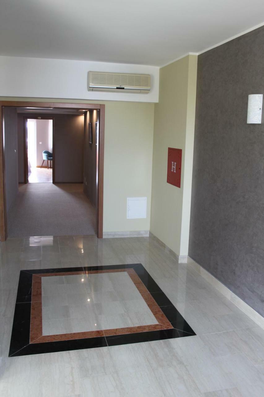 Hotel Minerva Medulin Bagian luar foto