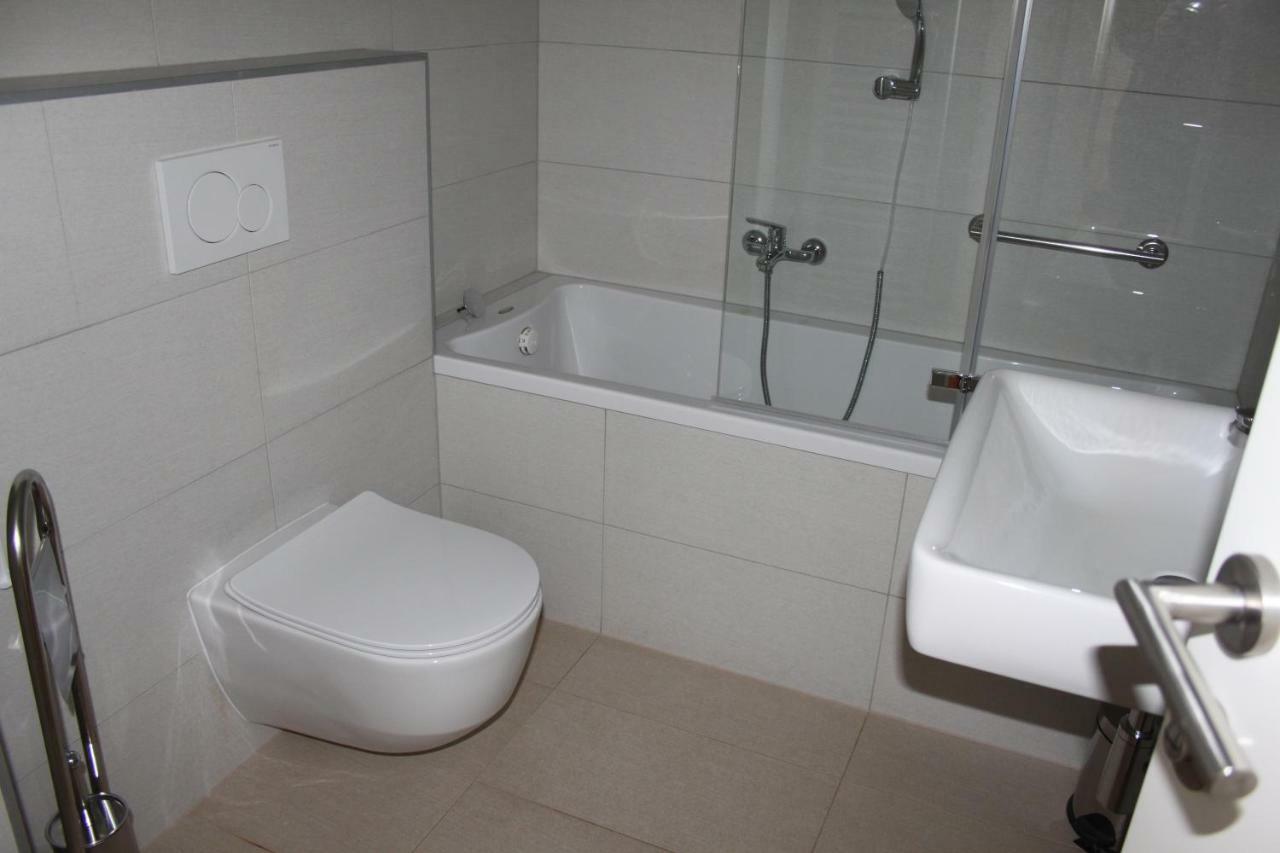 Hotel Minerva Medulin Bagian luar foto